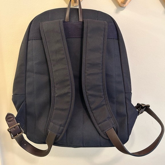 Filson Journeyman Backpack - Picture 2 of 5